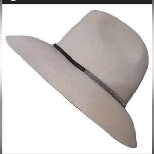 Brunello Cucinelli NWT Fedora/Hat with Leather Band and Beads. 100% Rabbit Fur